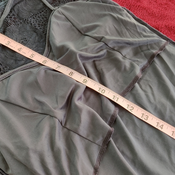 Navy Lace Maxi Dress (from Modcloth) - Picture 4 of 15